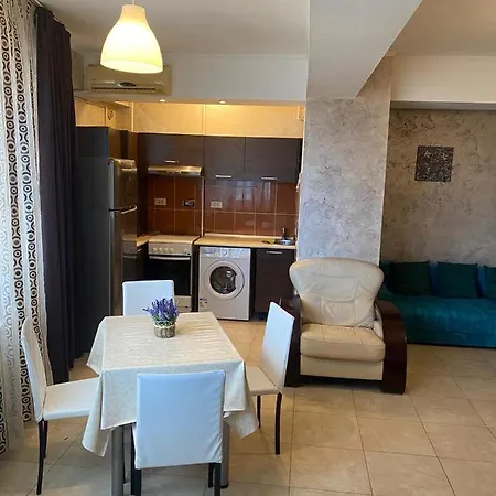Sunshine Apartament Summerland アパート ママイア